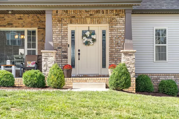 Clarksville, TN 37043,537 Larkspur Dr