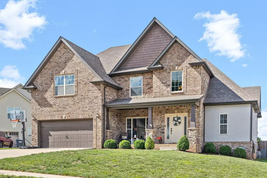 537 Larkspur Dr, Clarksville, TN 37043