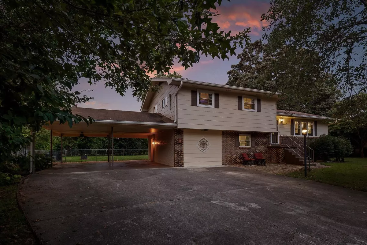 Hixson, TN 37343,342 Serena Drive