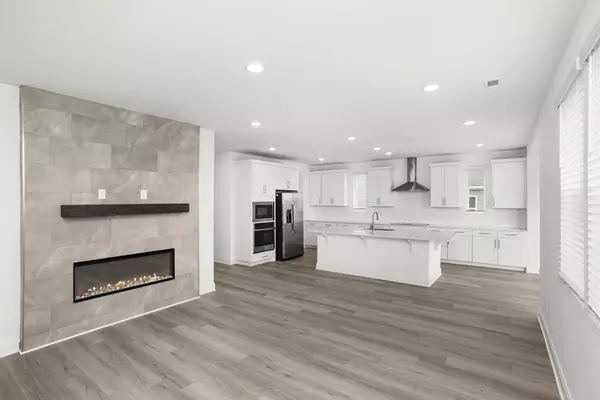 Columbia, TN 38401,2321 Williamsport Landing