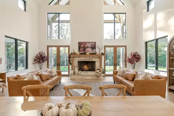 Mc Ewen, TN 37101,3756 Rial Road