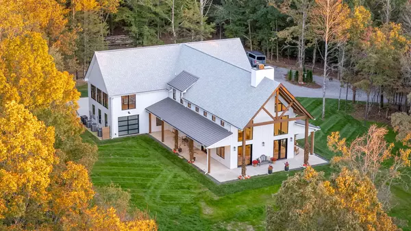 Mc Ewen, TN 37101,3756 Rial Road