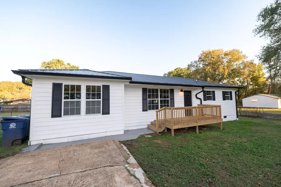 360 Lookout High Street, Chattanooga, TN 37419