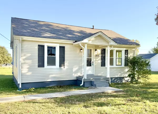 211 Sanderson Dr, Hopkinsville, KY 42240