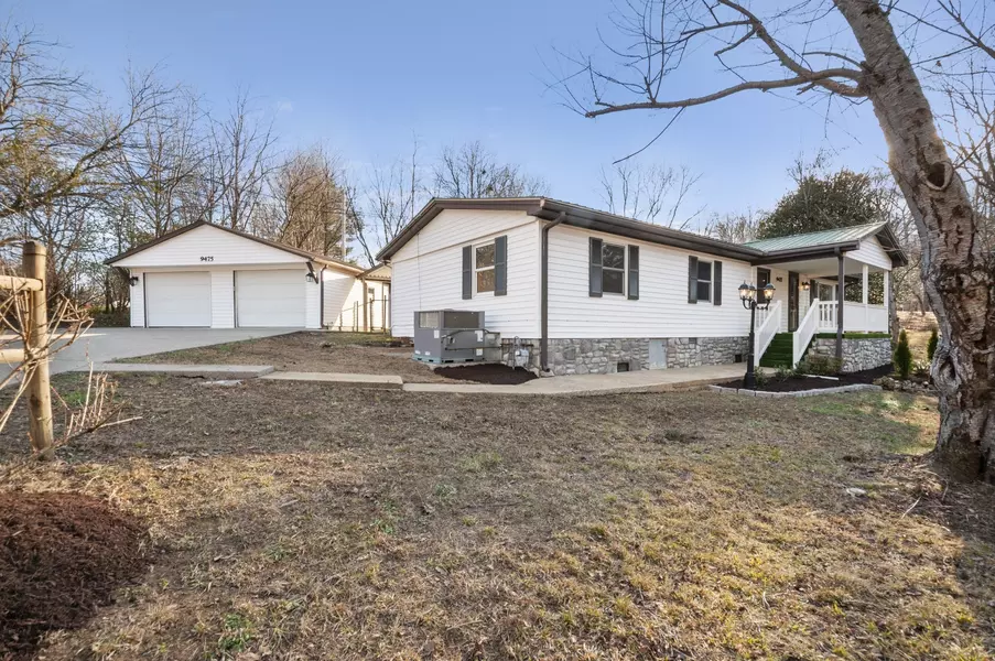 9475 Sugar Tree Dr, Bon Aqua, TN 37025