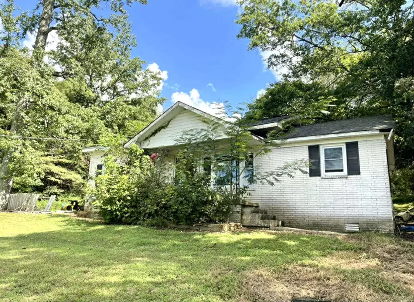 1623 Industrial Loop Rd, Pulaski, TN 38478