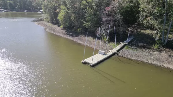 Murray, KY 42071,585 Lakeway Dr