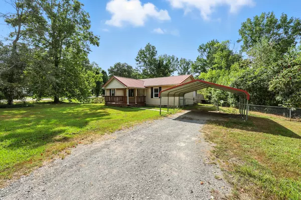 Clarksville, TN 37042,412 Buckeye Ln