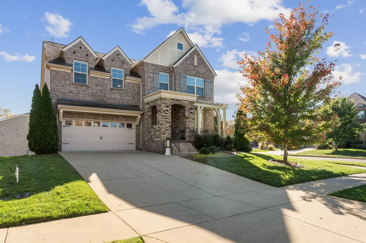 Goodlettsville, TN 37072,687 Fall Creek Cir
