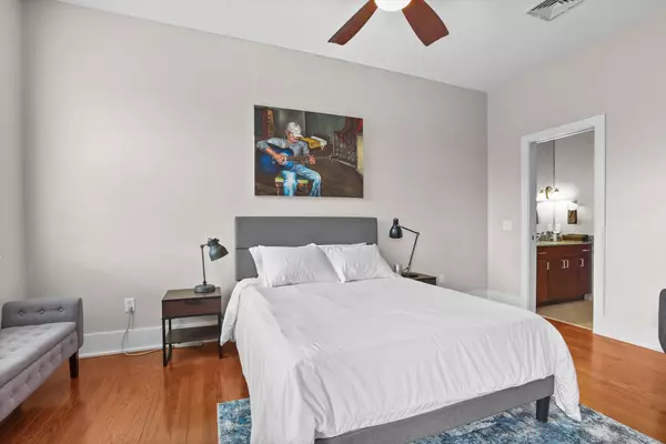 Nashville, TN 37204,2201 8th Ave #S #204