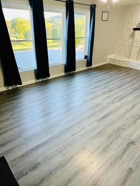 Carthage, TN 37030,9 Lisa Ln S