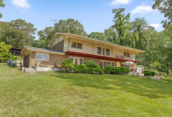 Soddy Daisy, TN 37379,1383 Osage Drive