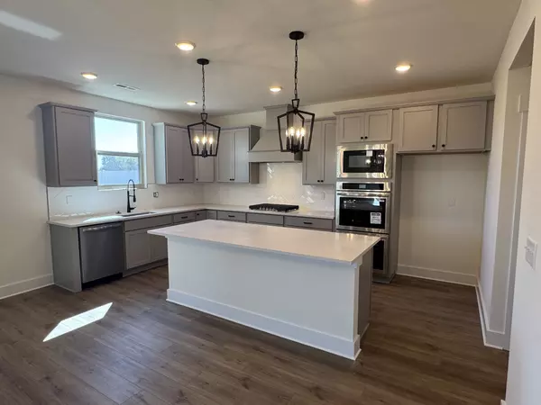 Gallatin, TN 37066,307 Old Spring Ln