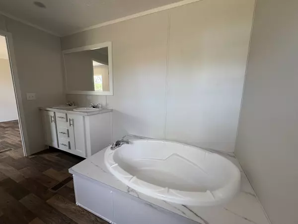 Fayetteville, TN 37334,1101 McDonald St