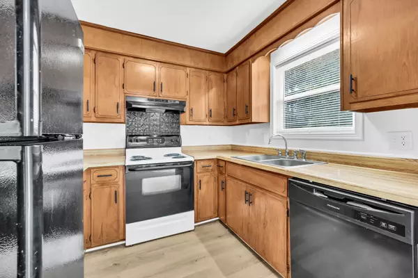 Dover, TN 37058,149 Robertson Hill Rd