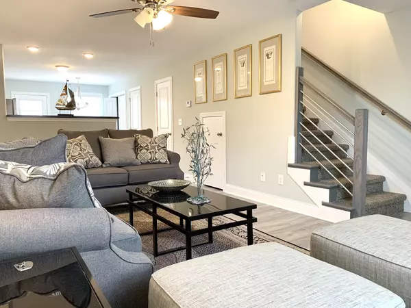 Clarksville, TN 37042,915 Sinclair Dr