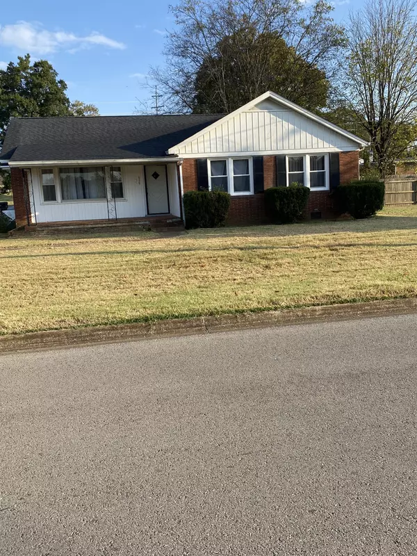 Pulaski, TN 38478,636 Magazine Rd