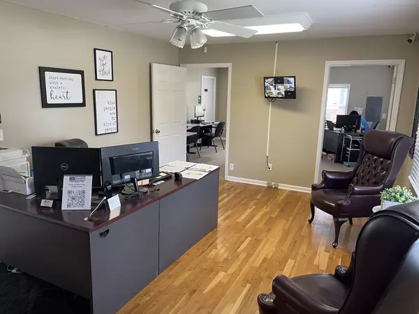 Portland, TN 37148,804 S Broadway St