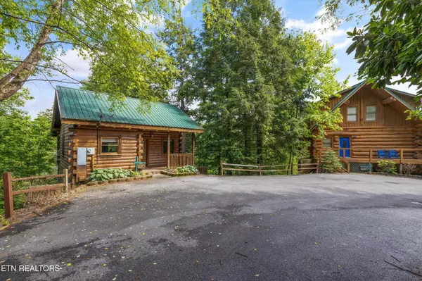 Gatlinburg, TN 37738,1613 Misty Hollow Way