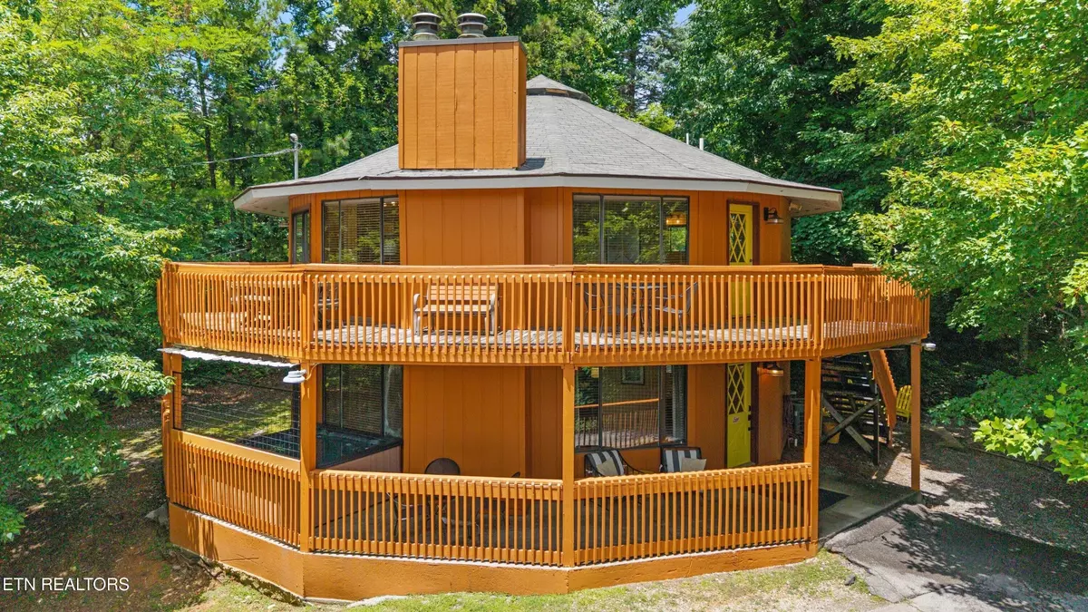 Gatlinburg, TN 37738,1318 Garrett Drive