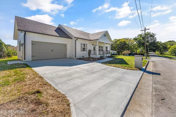 Sweetwater, TN 37874,1011 Morris St