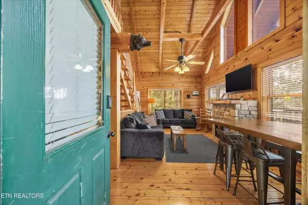 Sevierville, TN 37862,2622 Raccoon Hollow Way