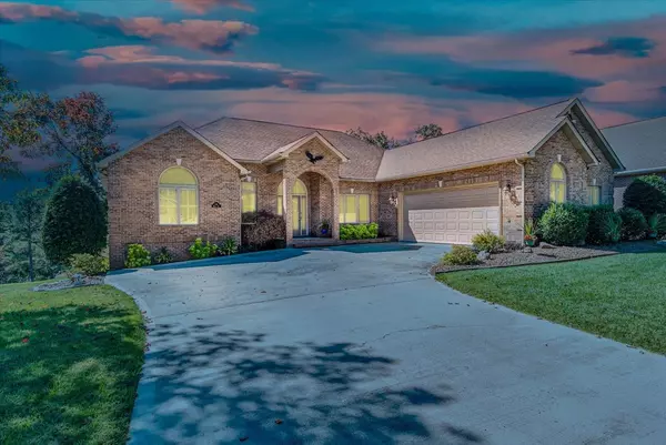 Loudon, TN 37774,108 Wewoka Way