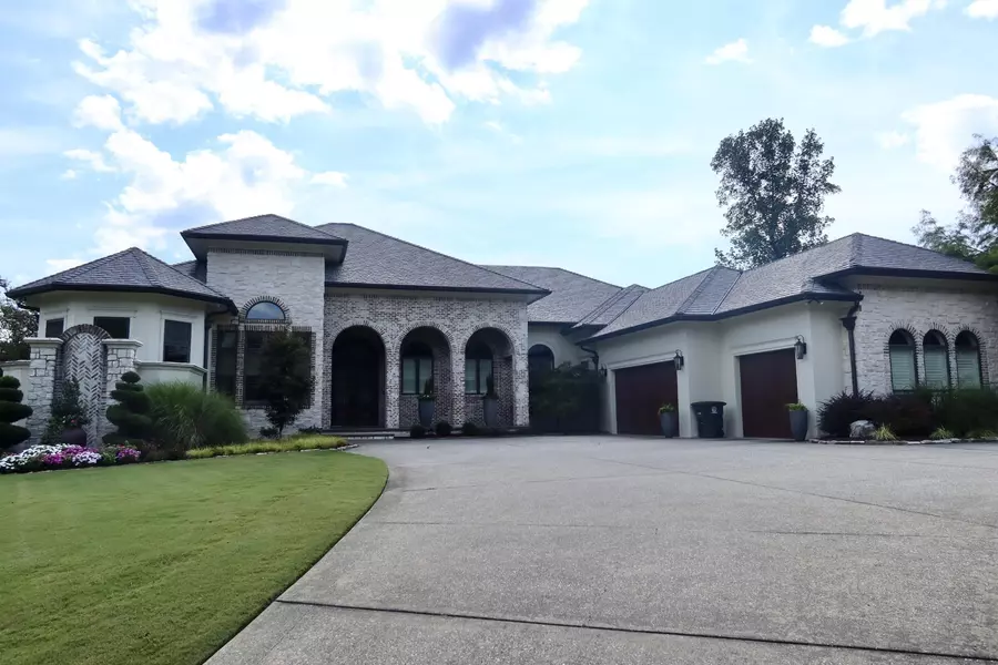 725 Wildrose Lane, Chattanooga, TN 37419