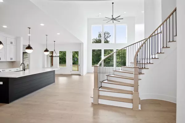 8124 Boiling Springs Pl, Brentwood, TN 37027