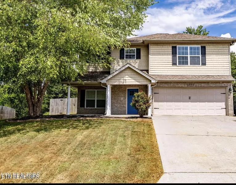 1207 Elsborn Ridge Rd, Maryville, TN 37801