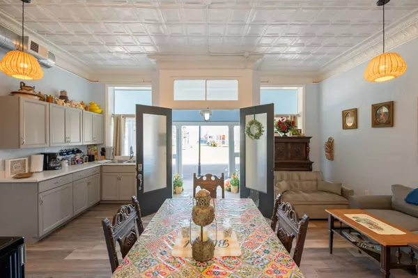 Decaturville, TN 38329,8 E Main St