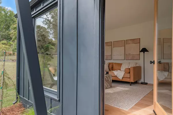 Nashville, TN 37211,732 Drummond Dr