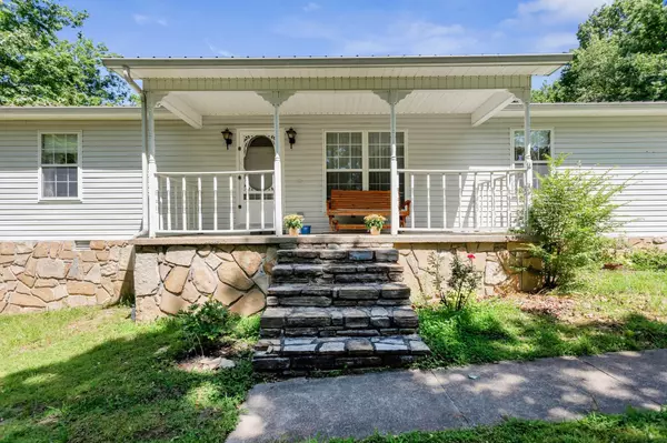 Hohenwald, TN 38462,300 Troy Ln