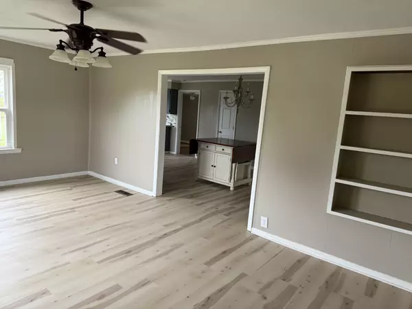 Huntingdon, TN 38344,775 Dillahunty Rd