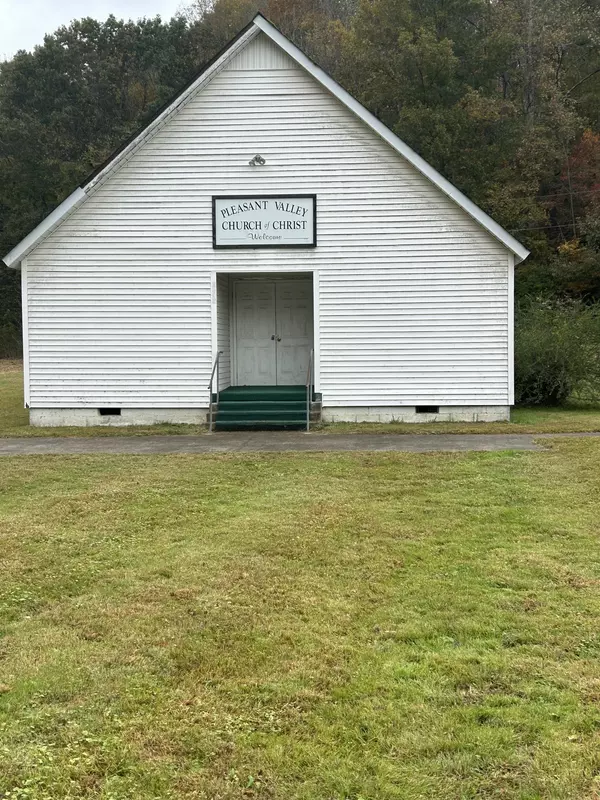 Ethridge, TN 38456,470 Pleasant Valley Rd