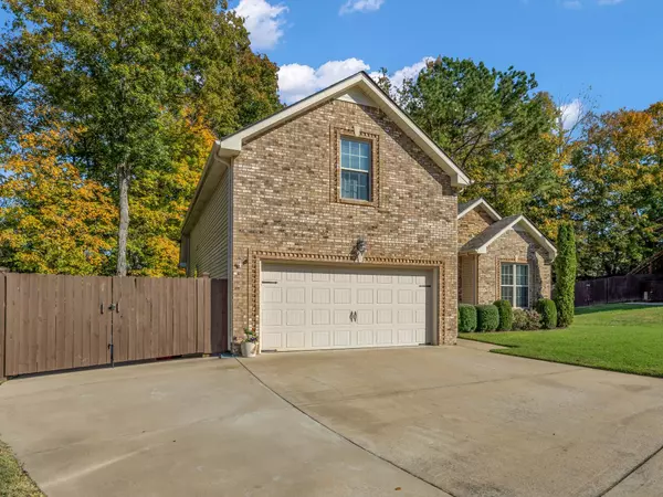 Clarksville, TN 37040,1301 Vantage Ct