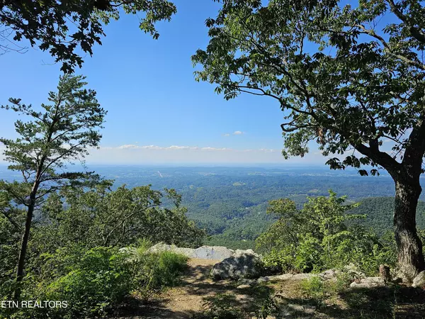 Sevierville, TN 37862,2820 Dupont Springs Rd