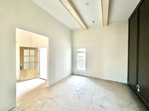 Pleasant View, TN 37146,390 Young Ln