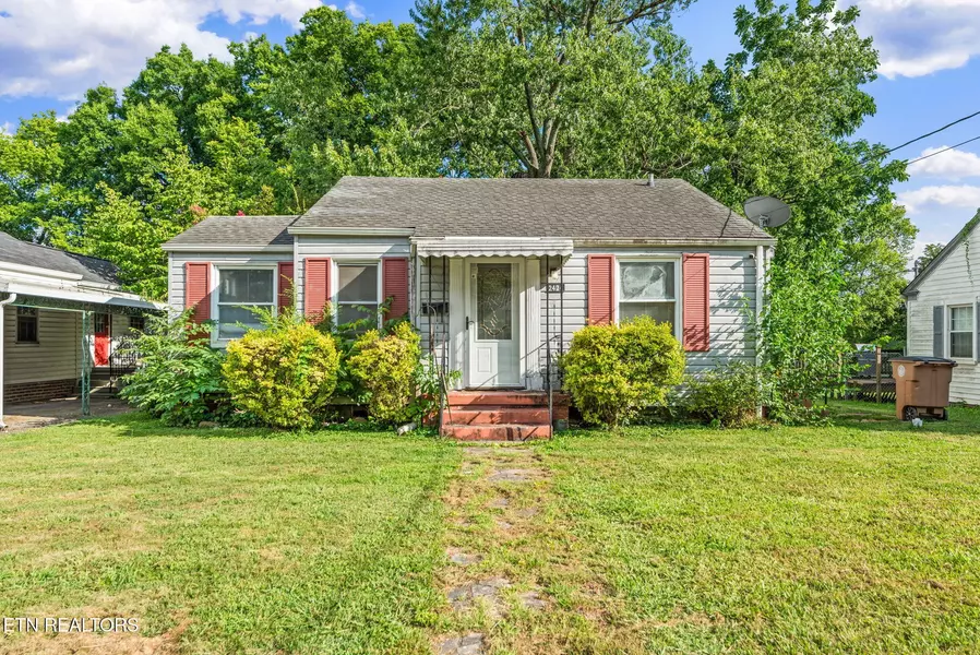 2424 Lawson Ave, Knoxville, TN 37917