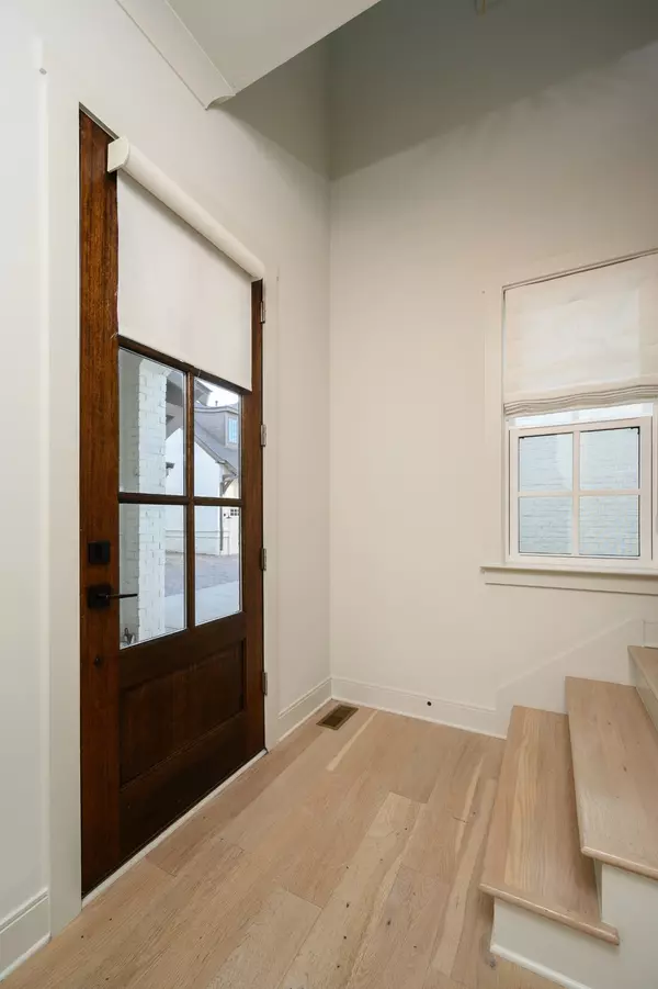 Nashville, TN 37204,837B Gale Ln