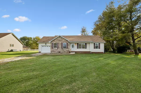 Chapel Hill, TN 37034,121 High St