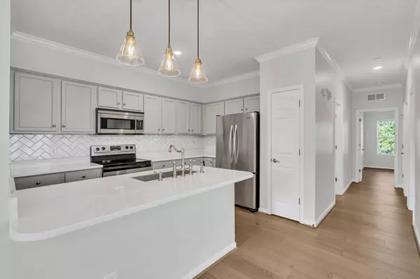 1235 Park Run Dr, Franklin, TN 37067