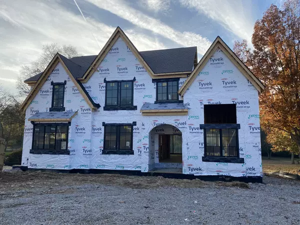 Nashville, TN 37205,835 Brook Hollow Rd