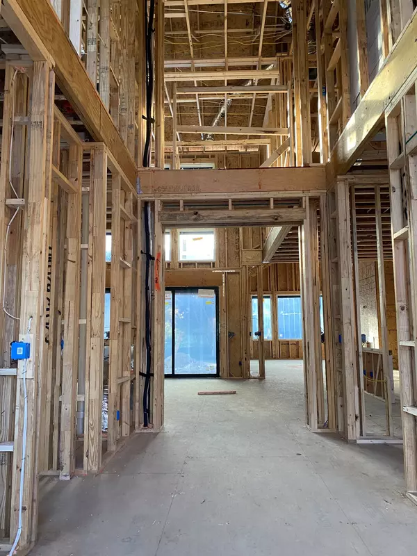 Nashville, TN 37205,835 Brook Hollow Rd