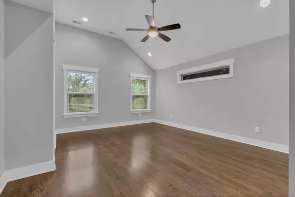 Old Hickory, TN 37138,220 Center St