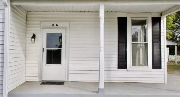 Centerville, TN 37033,106 Murphree Ave