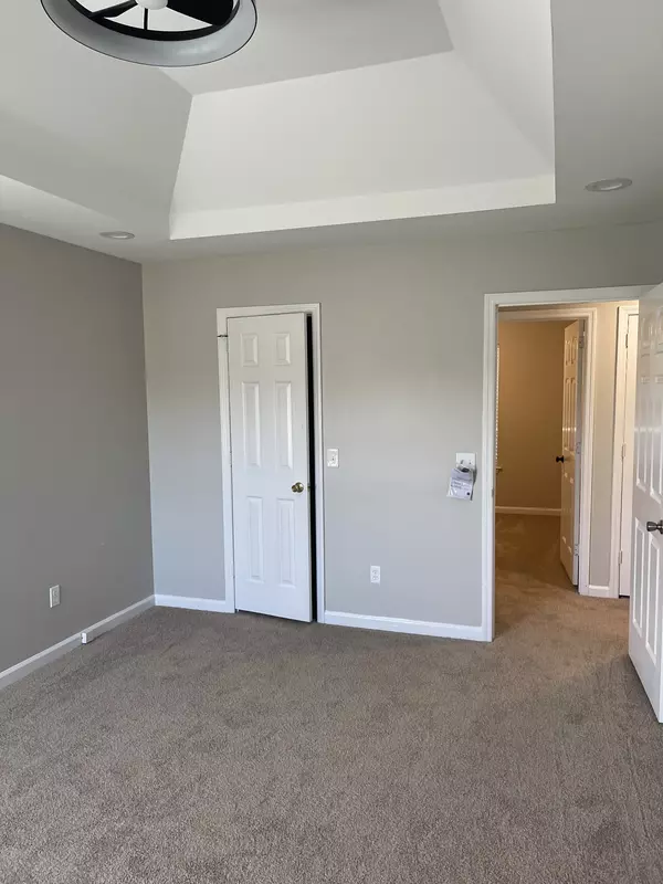 Hendersonville, TN 37075,130 Oak Leaf Dr