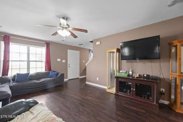 Corryton, TN 37721,7729 Longshanks Rd