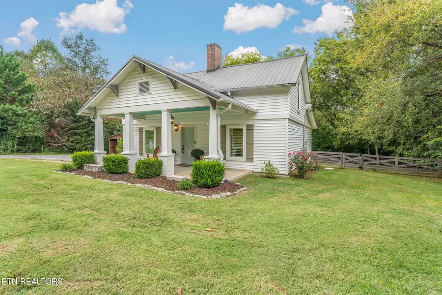 10101 Westland Drive, Knoxville, TN 37922