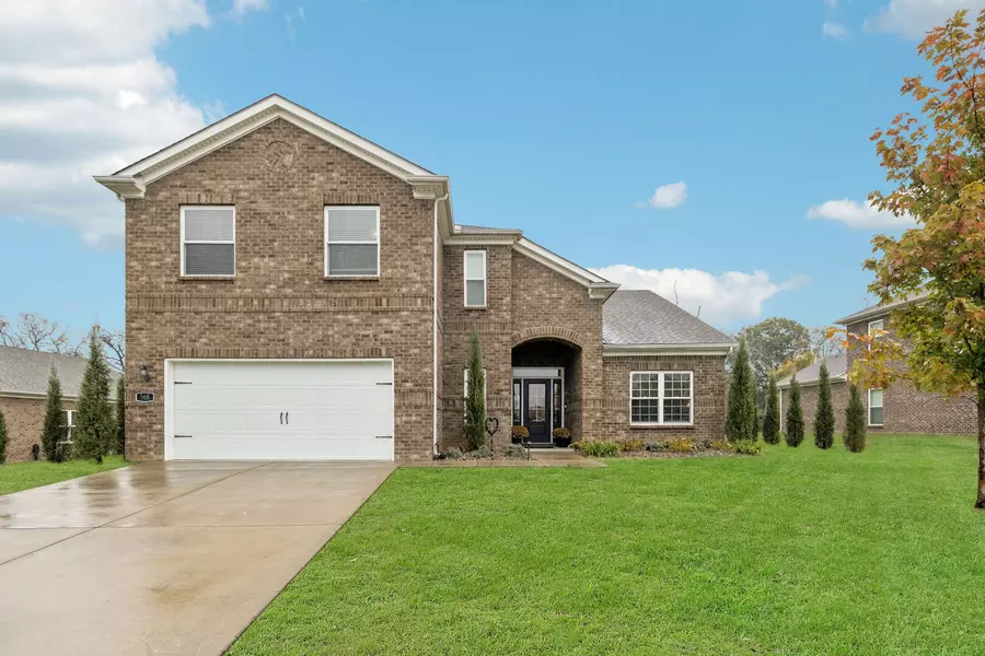 568 Fredericksburg Dr, Gallatin, TN 37066